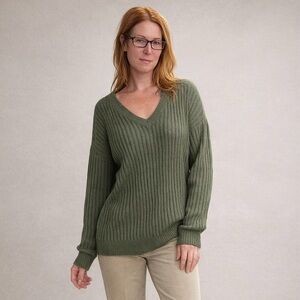 “Torrie” V-Neck Sweater